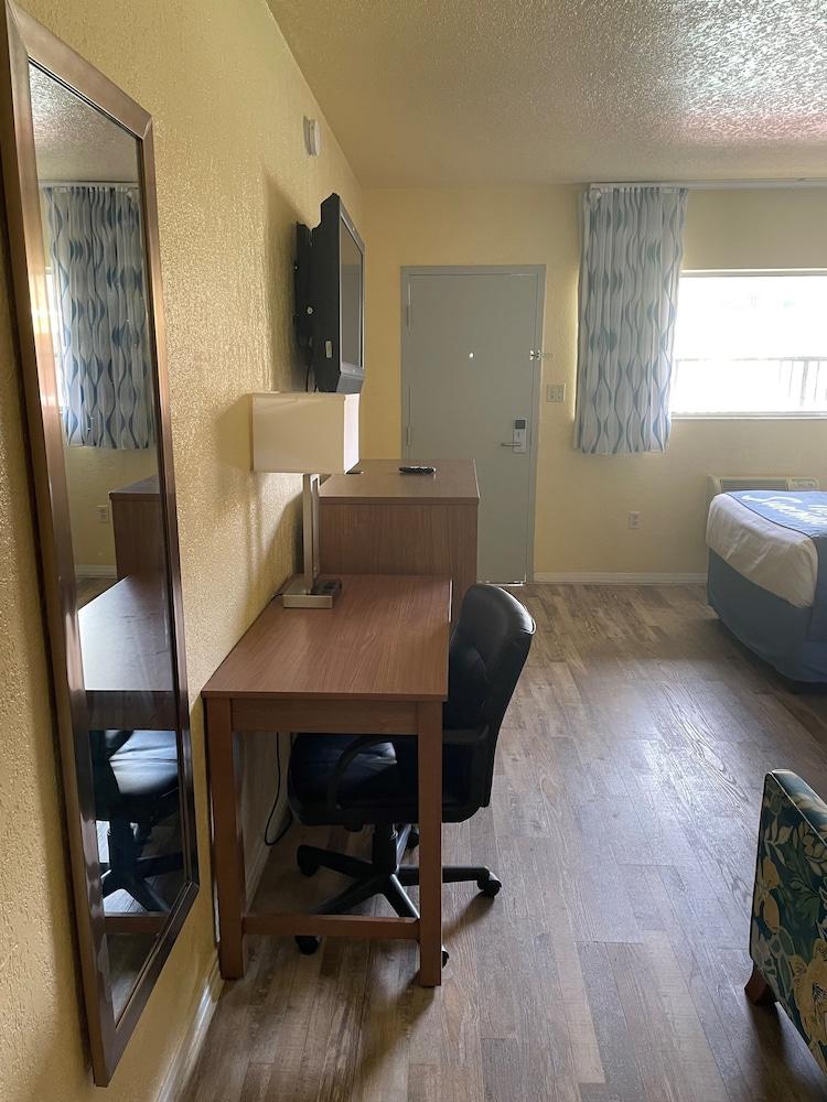 University Inn Gainesville Extérieur photo