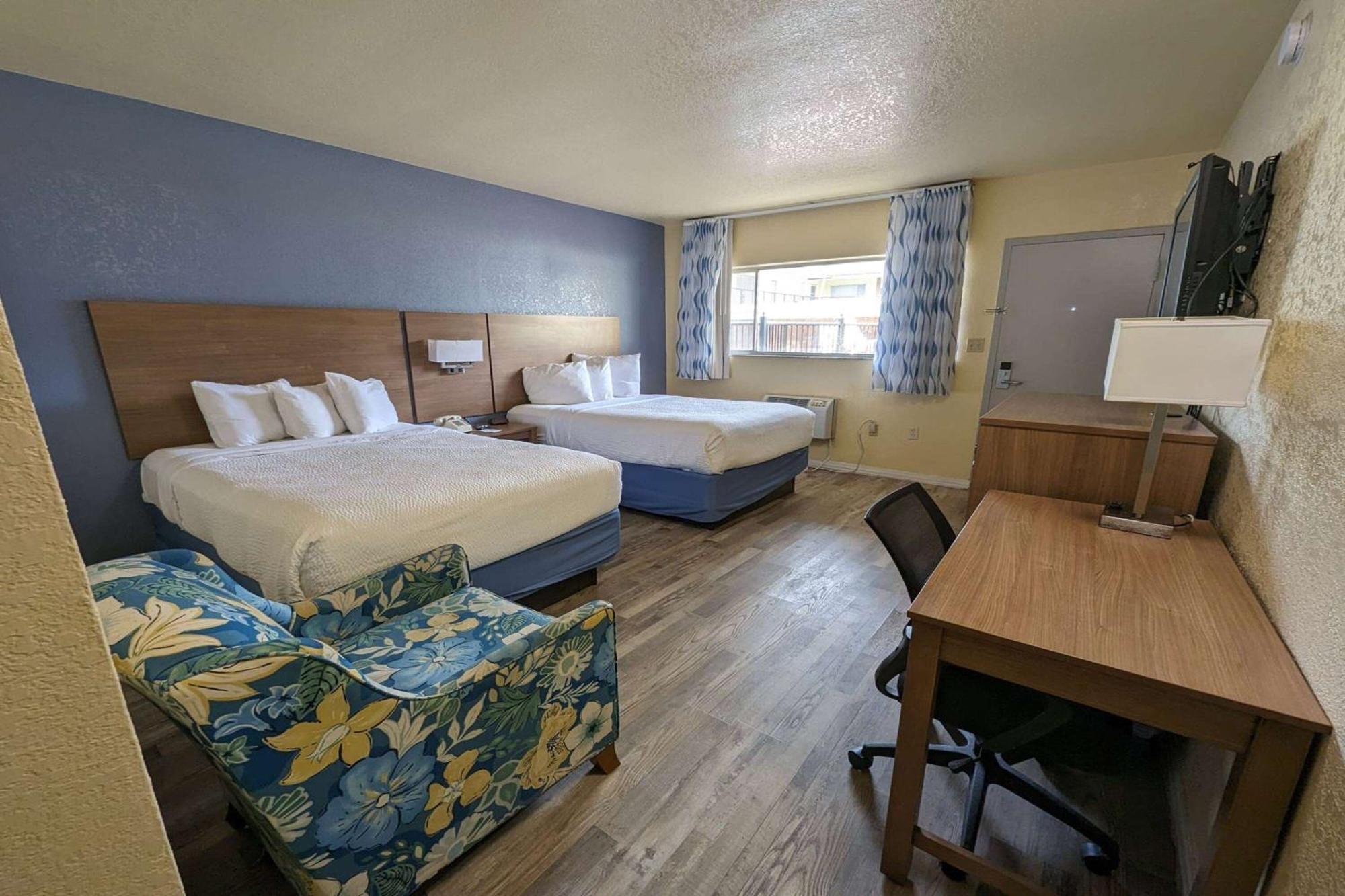University Inn Gainesville Extérieur photo